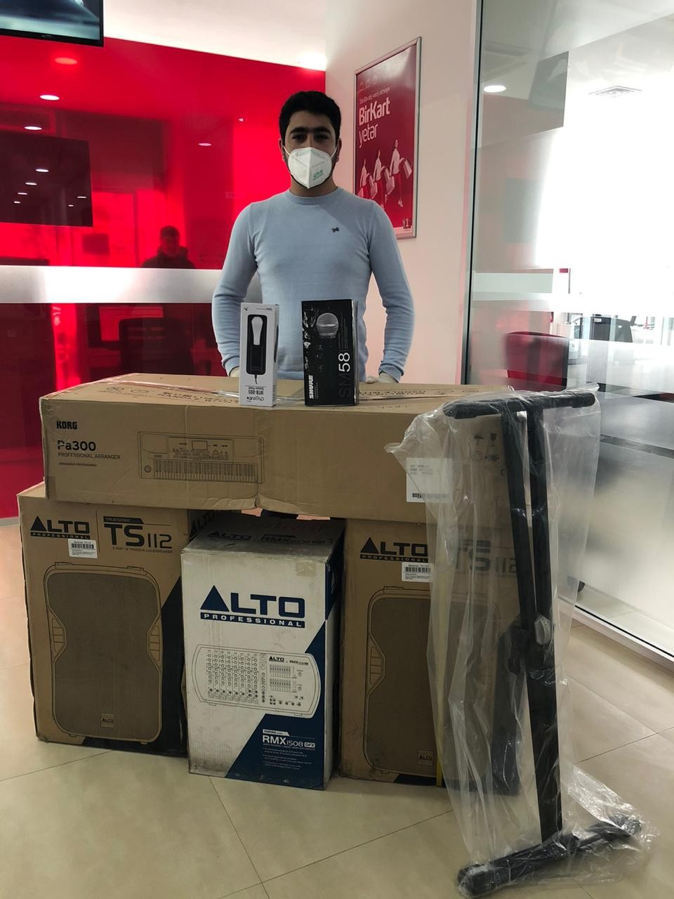 Kapital Bank biznesə başlamaq üçün 15 nəfərə dəstək göstərdi 